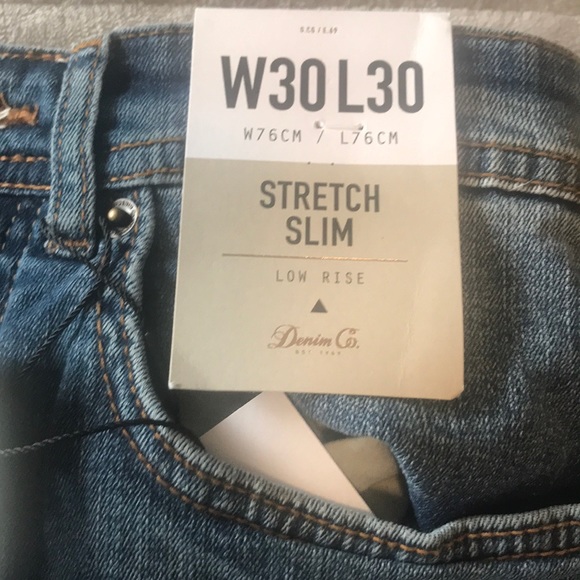 Jeans - Picture 2 of 4